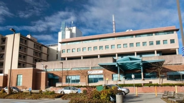 Concerns grow as Fraser Health moves to close Peace Arch Hospital maternity ward, indefinitely